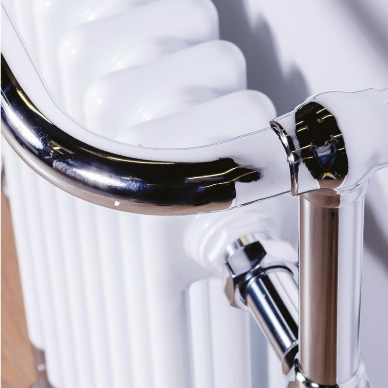 DQ Newbury Floor Standing Towel Rail